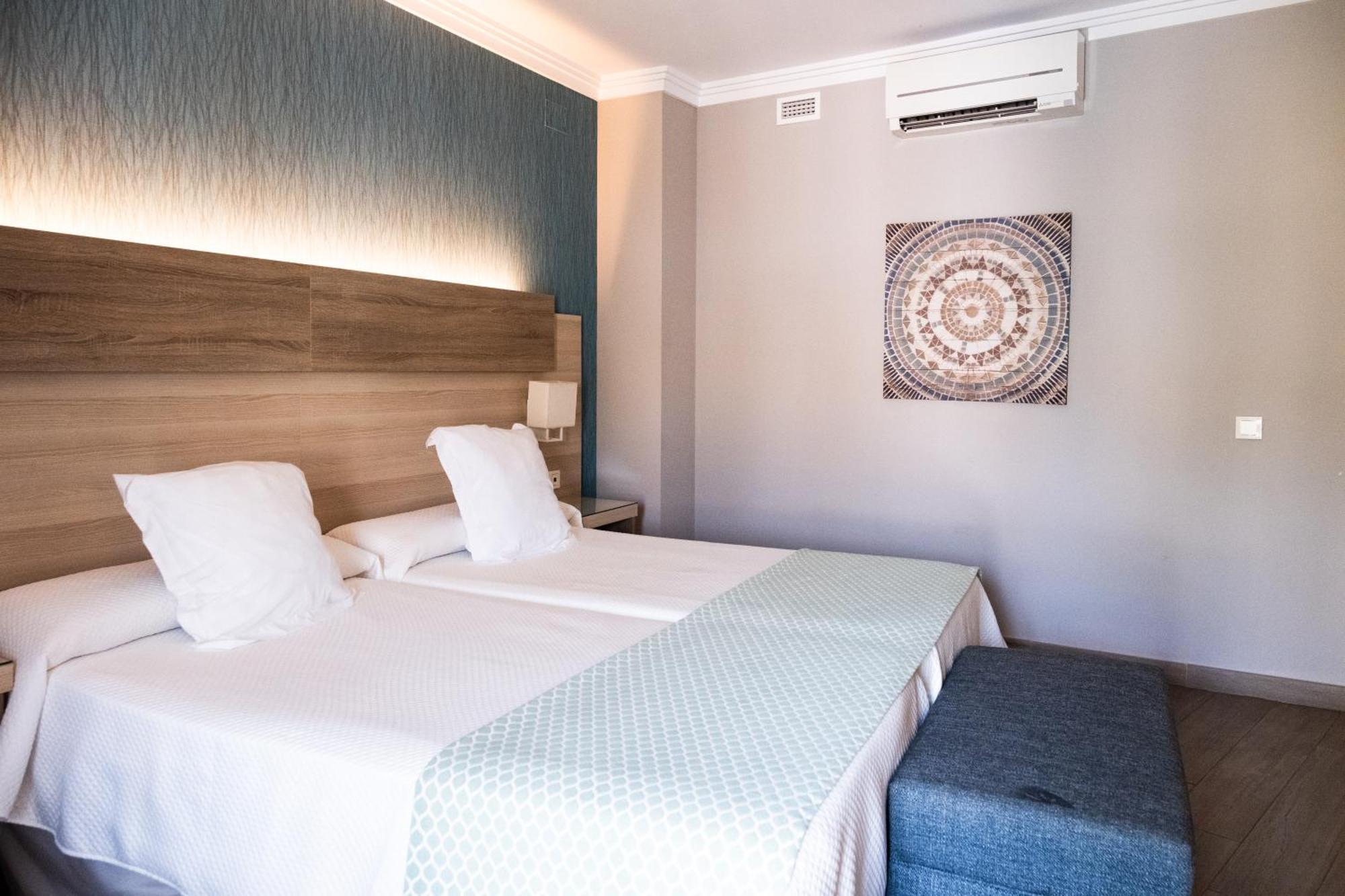 Puerta Del Mar - Adults Recommended Nerja